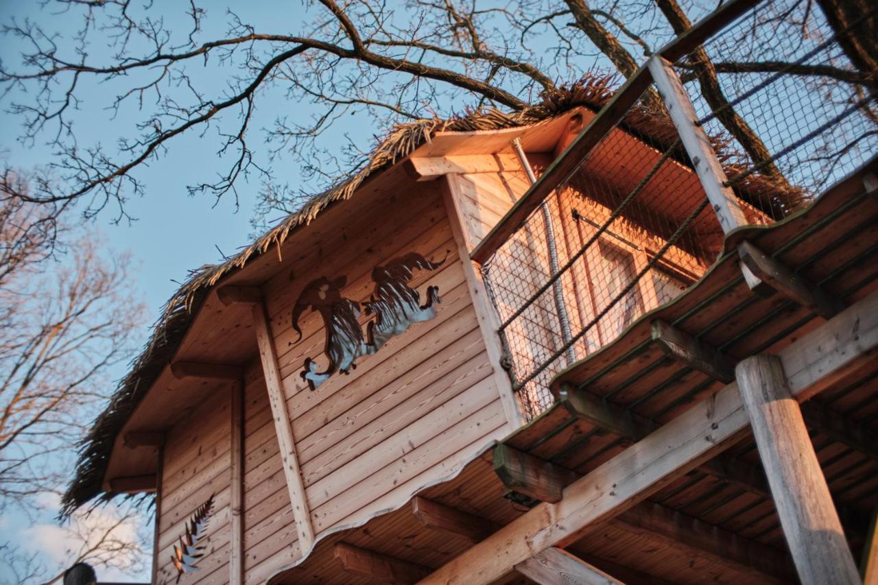Вілла Treehouse Kremilek Jesenice  Екстер'єр фото